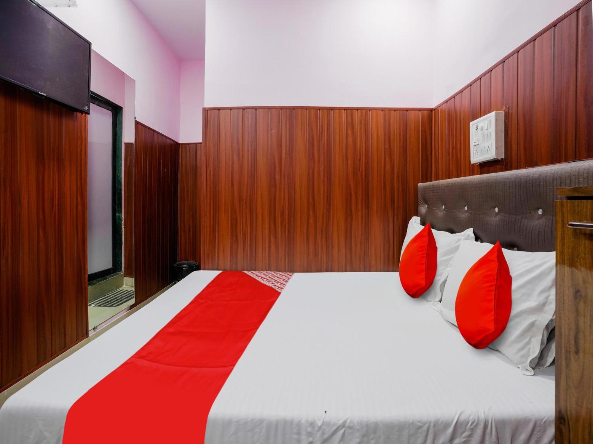 Hotel O Spotlight 塞恩 外观 照片