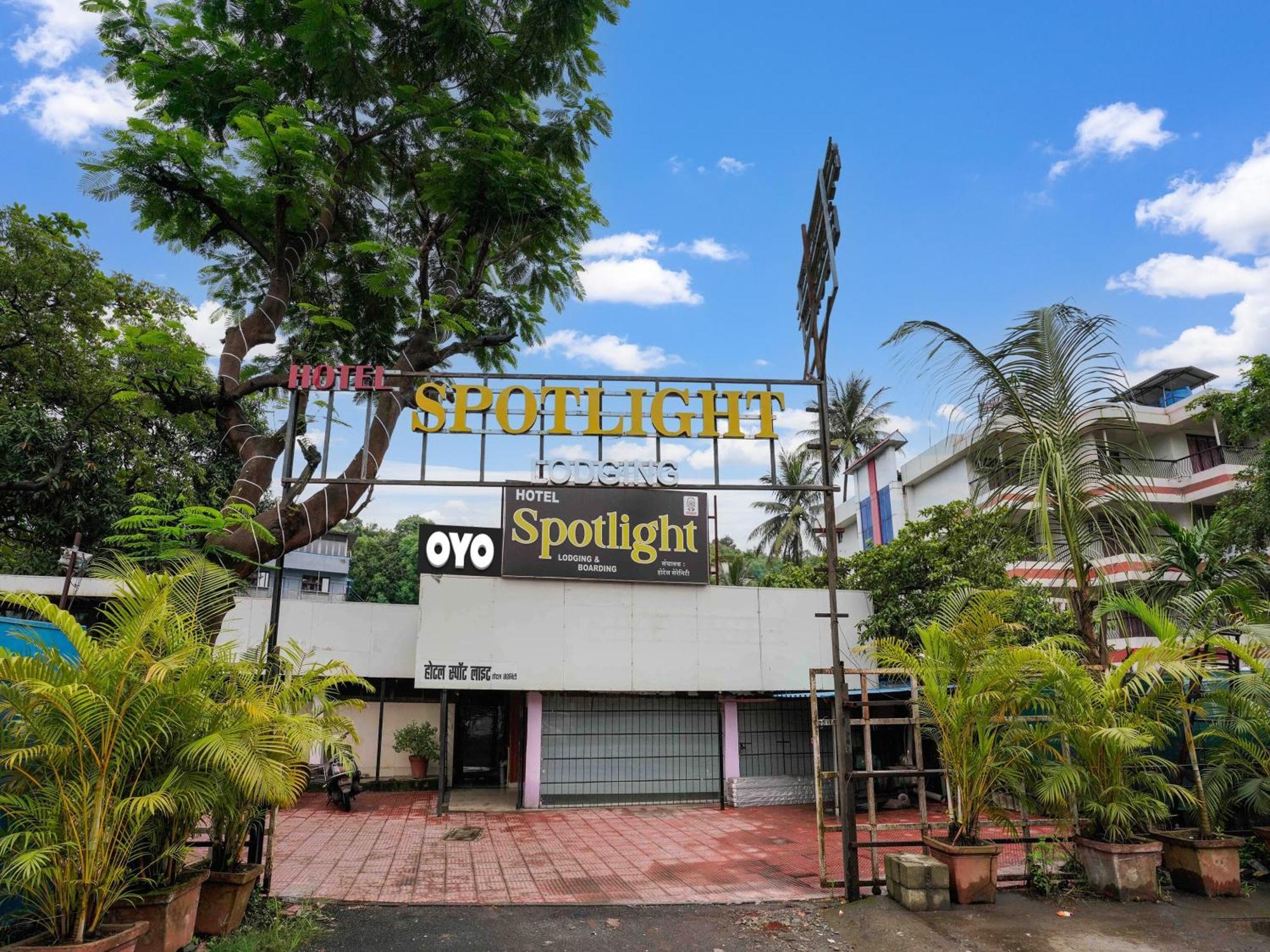 Hotel O Spotlight 塞恩 外观 照片