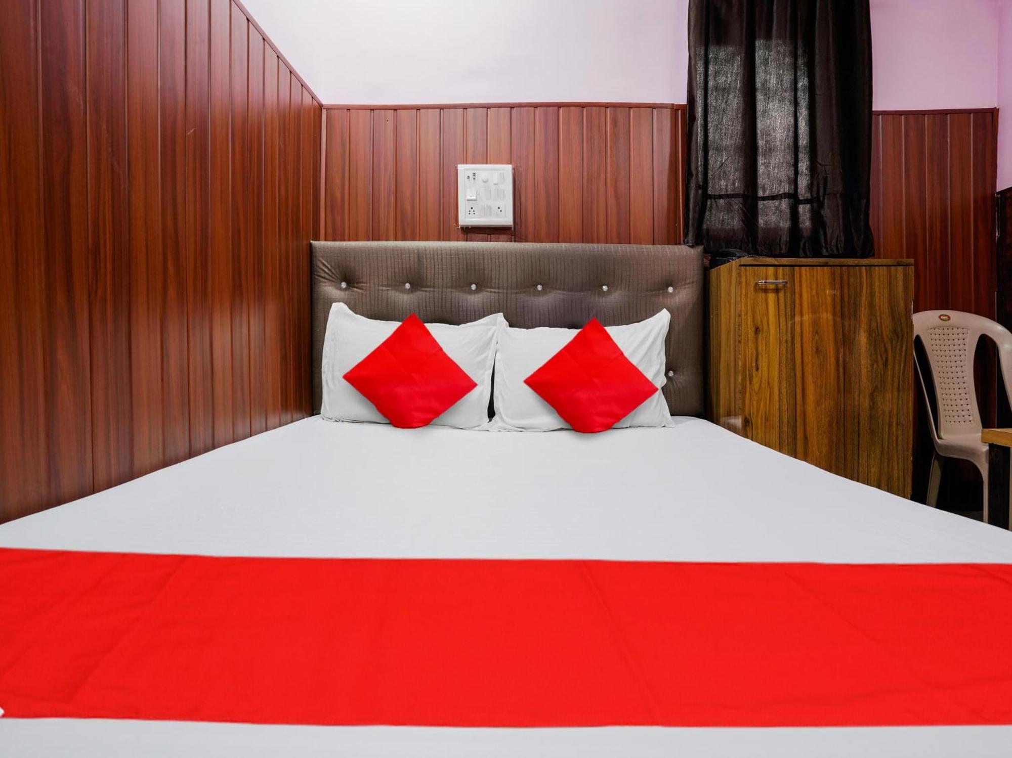 Hotel O Spotlight 塞恩 外观 照片